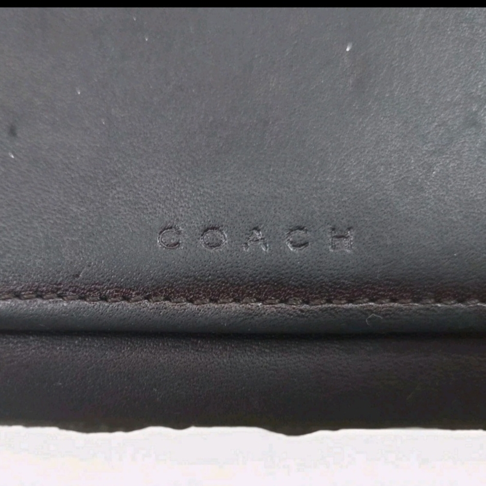 Coach Brown Leather Bifold Wallet with Zip Coin Pocket – Authentic Vintage Style